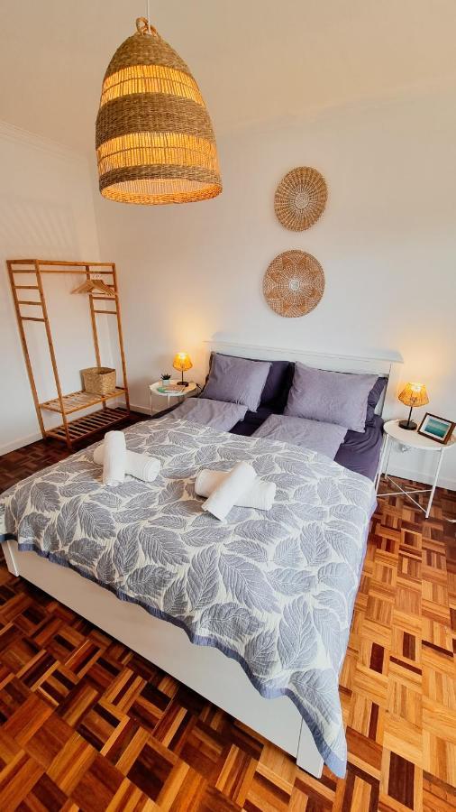 Hotel Tika Surf Camp Ericeira Carvoeira Zewnętrze zdjęcie