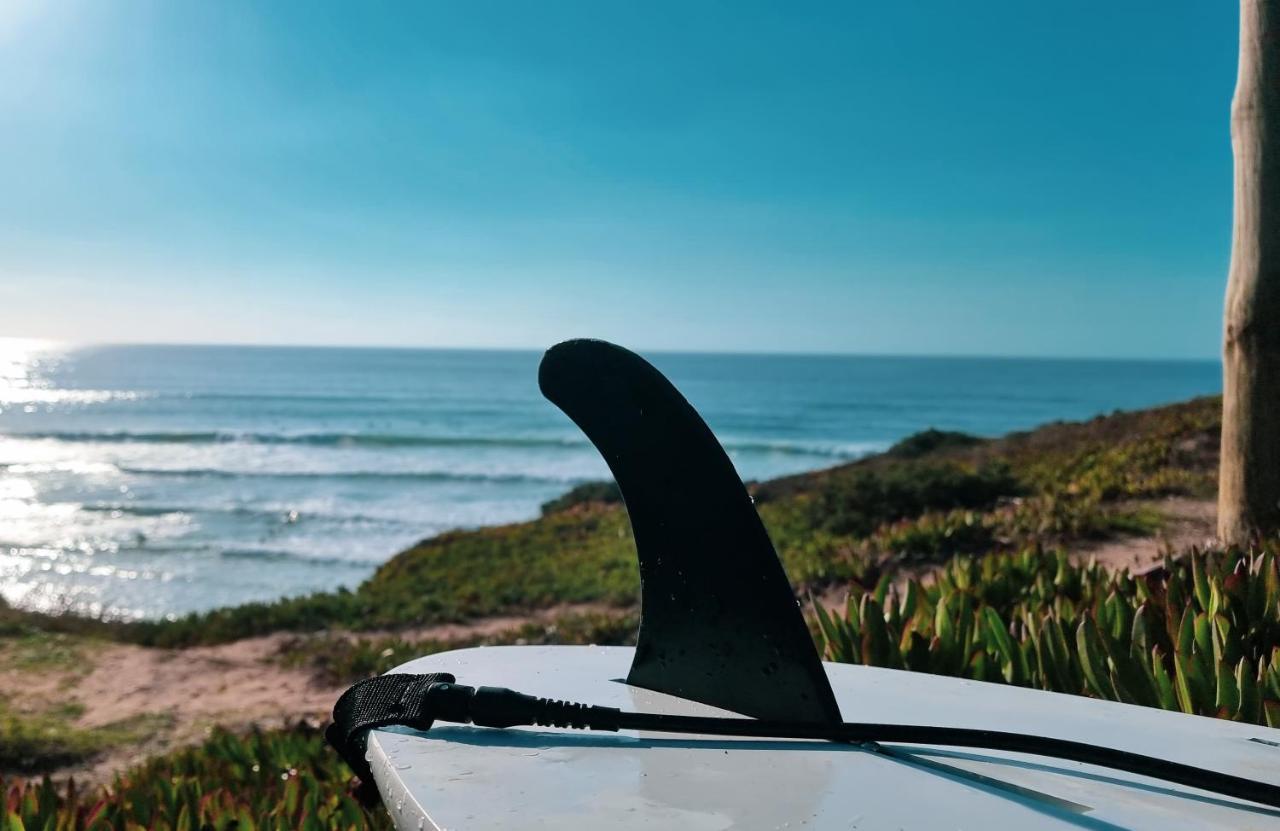 Hotel Tika Surf Camp Ericeira Carvoeira Zewnętrze zdjęcie