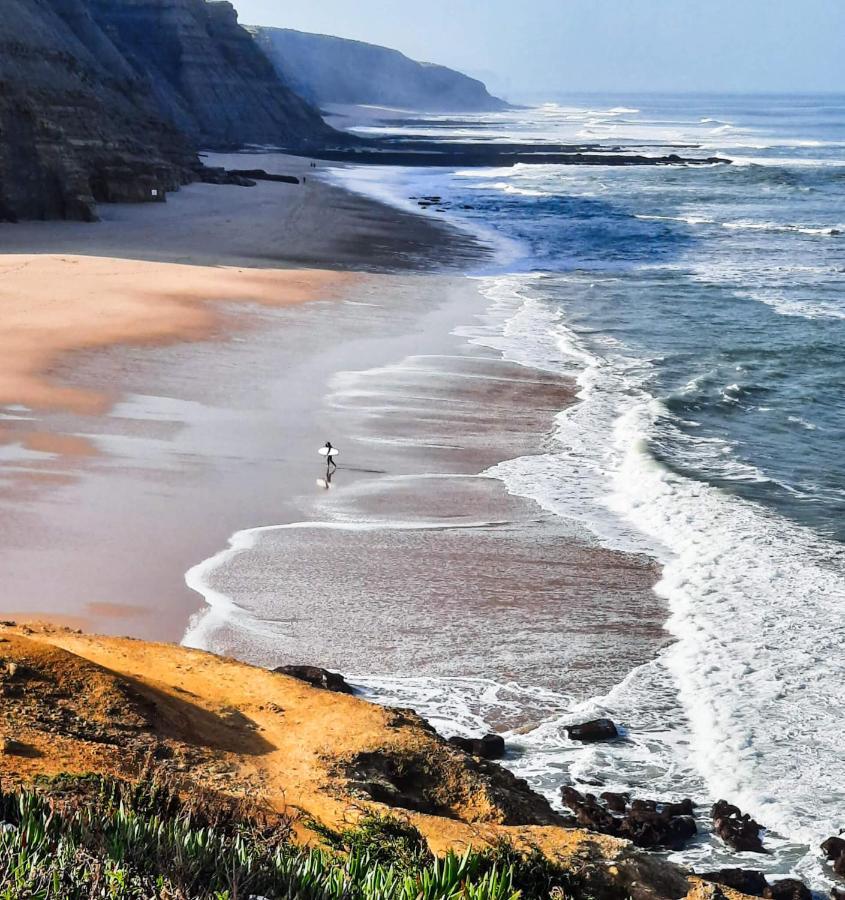 Hotel Tika Surf Camp Ericeira Carvoeira Zewnętrze zdjęcie